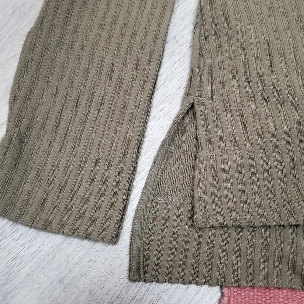 Anthropologie Turtleneck Green Ribbed - Picture 3 of 5